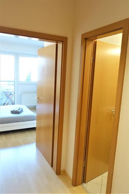 Studio In Dresden Neustadt Balcony And Parking Exteriör bild